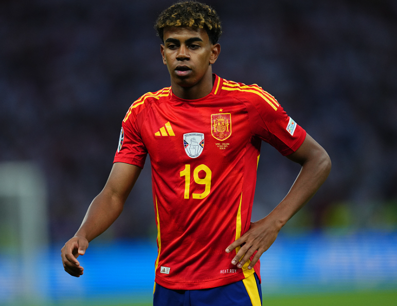 <a href='https://www.www.162175.com/news/tag/258.html' style='color: blue;'>巴薩</a>戰(zhàn)術(shù)新探：弗里克試水亞馬爾中路轉(zhuǎn)型