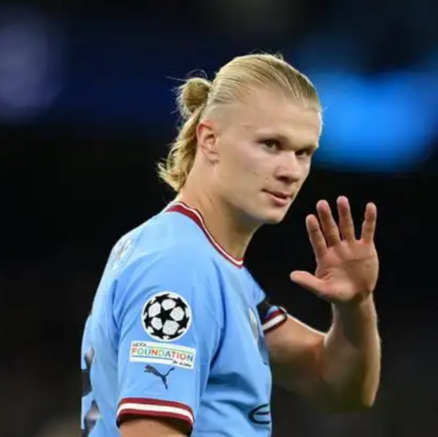 英超第10輪伯恩茅斯負(fù)于曼城，伊勞拉賽后談比賽、賽季與哈蘭德