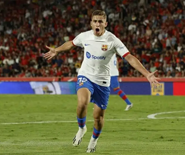 西甲新星閃耀：費(fèi)爾明成巴薩進(jìn)攻利器，身價飆升引轉(zhuǎn)會波瀾