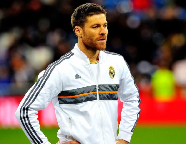 皇馬更衣室風(fēng)波：球員質(zhì)疑阿隆索管理風(fēng)格