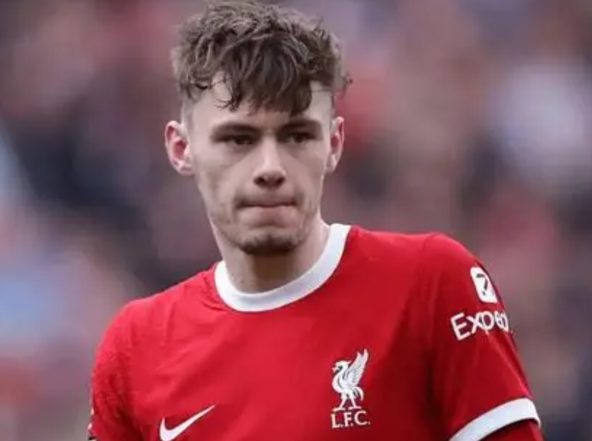 利物浦新星布拉德利：歐冠賽場(chǎng)閃耀，青訓(xùn)教練盛贊其天賦與智慧