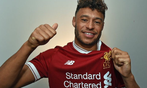 張伯倫的抉擇：重返英倫賽場，家庭與足球的雙重考量