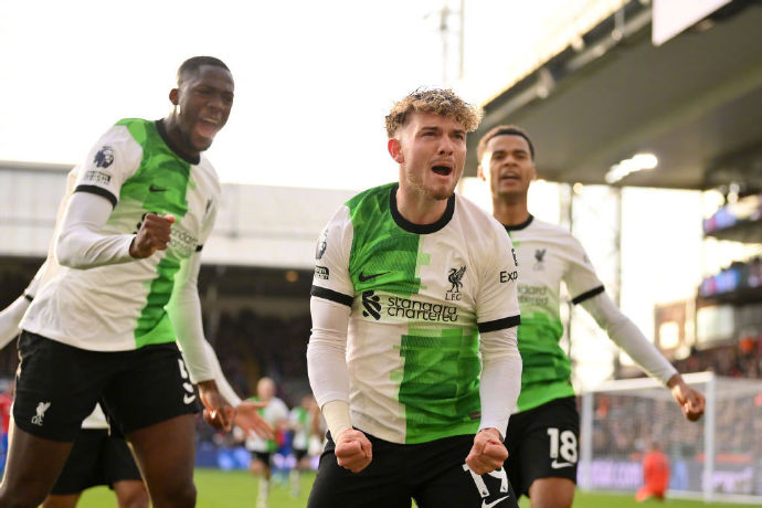 圣吉羅斯聯(lián)合：歐冠新軍的淬火與逆襲之歌