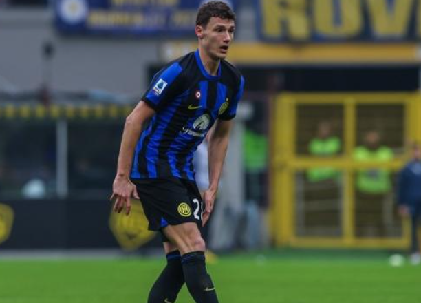 德澤爾比談帕瓦爾：狀態(tài)掙扎，需冷靜調(diào)整以重返國家隊