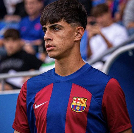 伯納爾：傷愈復(fù)出后的困境與租借離隊可能性探討