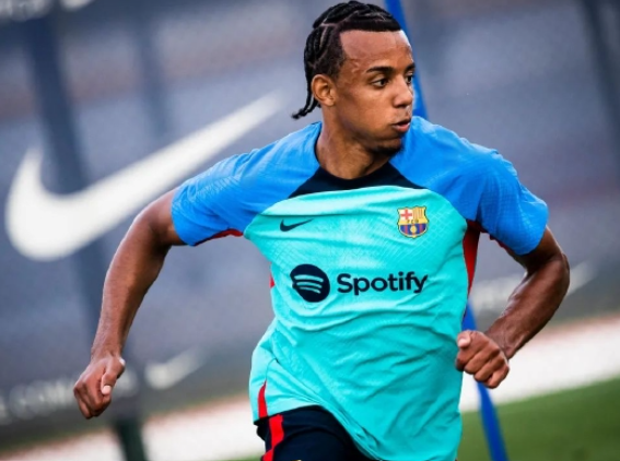 巴薩邊衛(wèi)孔德訓練未完成，出戰(zhàn)塞爾塔存疑，埃里克-加西亞或替