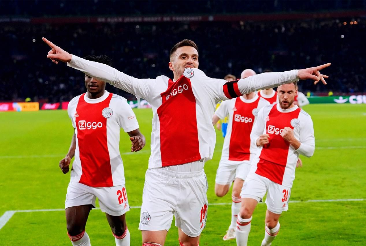 阿賈克斯歐冠悲歌：從傳奇到泥潭的掙扎