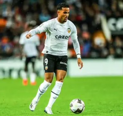 荷蘭隊(duì)官方通報(bào)：賈斯汀·克魯伊維特<a  style='color: blue;'>世預(yù)賽</a>受傷，提前歸隊(duì)療養(yǎng)