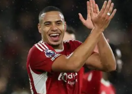 德拉普盛贊諾丁漢森林中衛(wèi)穆里略：實力出眾，堪稱英超典范