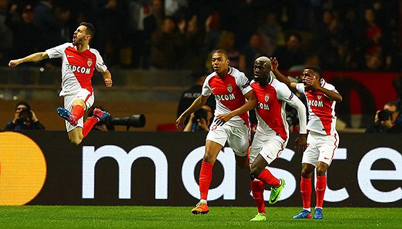 摩納哥歐冠逐夢：青春風(fēng)暴破局前行