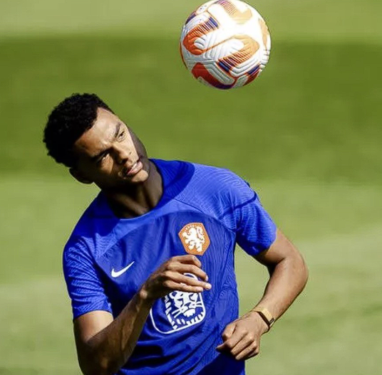 英超烽火再起，加克波表現(xiàn)引關(guān)注與審視