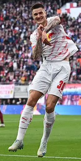 曼聯(lián)戰(zhàn)埃弗頓前夕：舍什科傷情引戰(zhàn)術(shù)變數(shù)