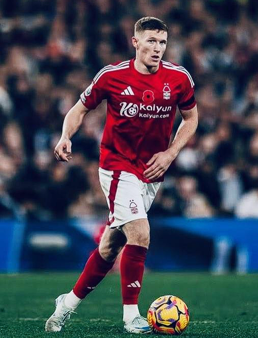 曼聯(lián)球員評價：卡塞米羅與埃利奧特·安德森的未來展望