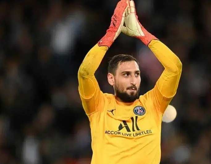 多納魯馬：哈蘭德助力加盟曼城，<a href='https://www.www.162175.com/news/tag/267.html' style='color: blue;'>英超</a>征程感恩同行