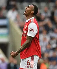 北倫敦德比前夕：阿森納后防核心傷缺，阿爾特塔談應(yīng)對(duì)之策