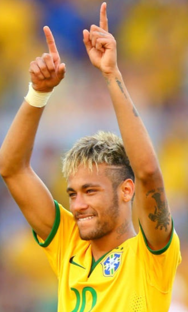 歐冠第5輪：姆巴佩大四喜閃耀，居萊爾成其“專屬助攻手”