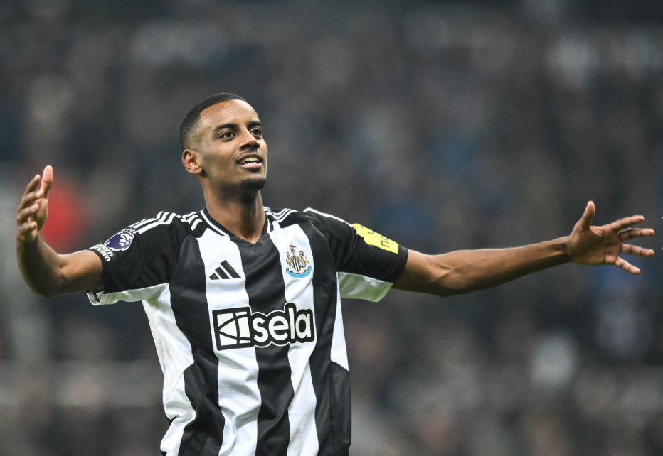 紐卡名宿批紐卡名宿批伊薩克轉(zhuǎn)伊薩克轉(zhuǎn)會(huì)：行為爭議影響球隊(duì)團(tuán)結(jié)