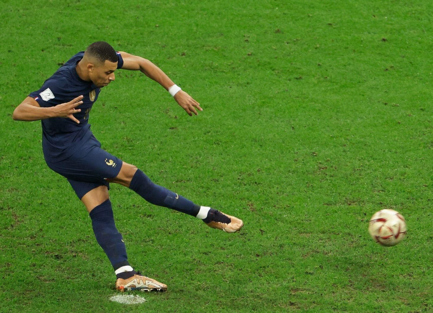 斯內德談金球獎：姆巴佩2026年奪冠可期